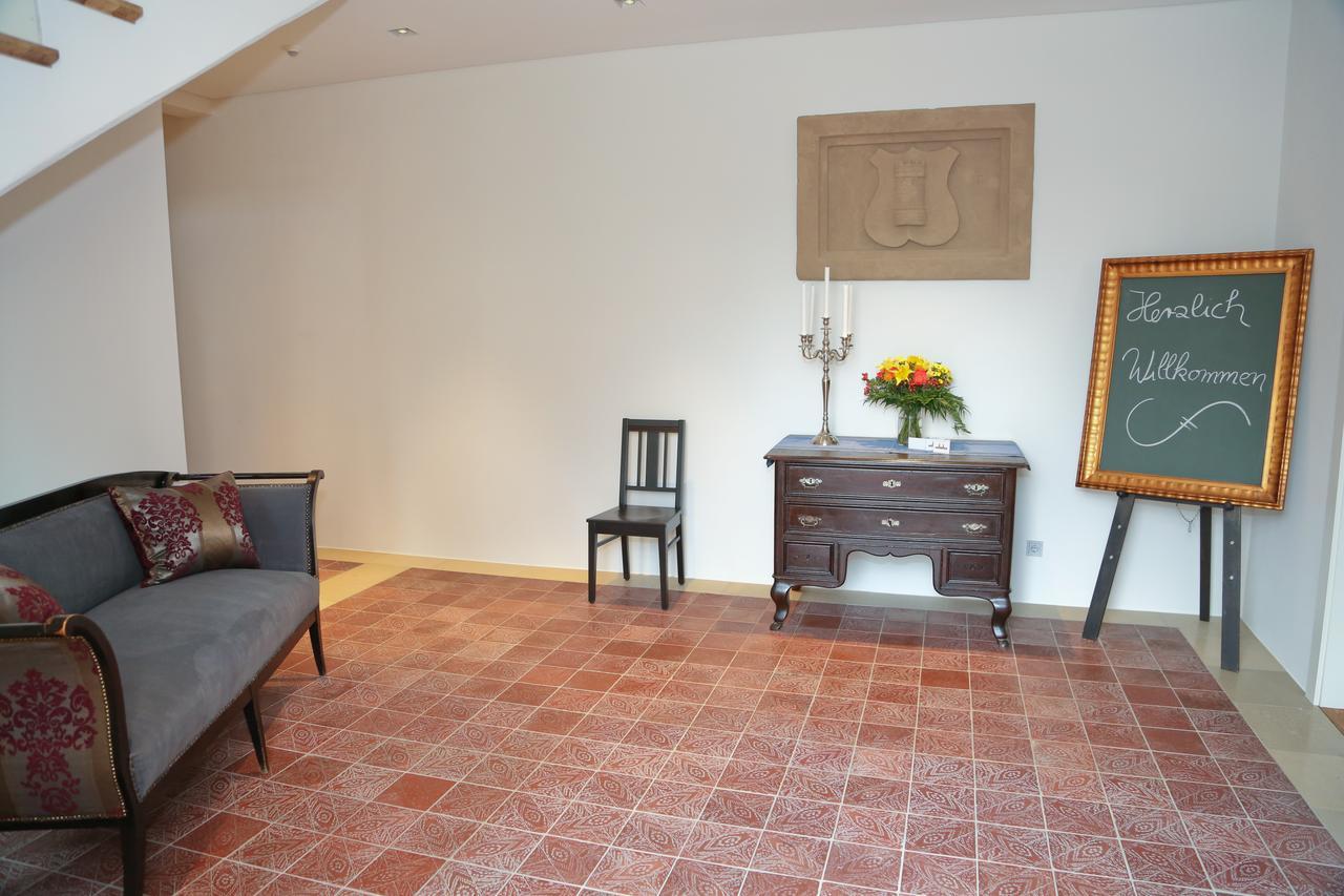 Hotel Kloster-Gasthof Speinshart Eschenbach in der Oberpfalz Bagian luar foto